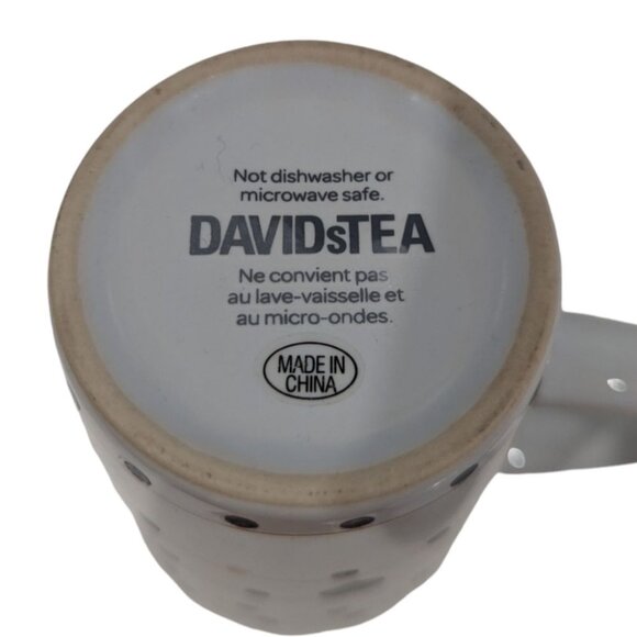 David's Tea Christmas Mug with Lid - Picture 5 of 5
